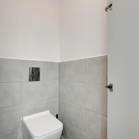 Hostel G-8hostel Γκντίνια