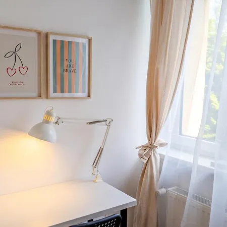 G-8hostel *